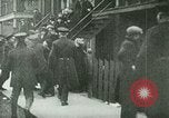 Standbild Palmer Raids New York City USA, 1919, aus Sekunde 5 historischem Filmmaterial Videoclip 65675065207