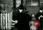 Standbild Palmer Raids New York City USA, 1919, aus Sekunde 19 historischem Filmmaterial Videoclip 65675065207