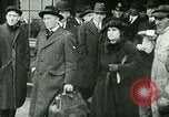 Standbild Palmer Raids New York City USA, 1919, aus Sekunde 44 historischem Filmmaterial Videoclip 65675065207