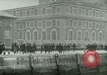 Standbild Palmer Raids New York City USA, 1919, aus Sekunde 53 historischem Filmmaterial Videoclip 65675065207
