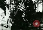 Immagine di Cerimonia KU Klux Klan a Stone Mountain Stone Mountain Georgia USA, 1923, secondo 24 filmato di repertorio 65675065208