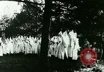 Immagine di Cerimonia KU Klux Klan a Stone Mountain Stone Mountain Georgia USA, 1923, secondo 25 filmato di repertorio 65675065208