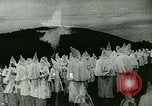 Immagine di Cerimonia KU Klux Klan a Stone Mountain Stone Mountain Georgia USA, 1923, secondo 51 filmato di repertorio 65675065208