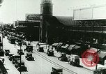 Image Automobiles banalise United States USA, 1923, de la seconde 29 séquences d'archives historiques vidéo 65675065213