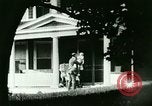 Immagine di Breve ritratto della vita nella piccola città United States USA, 1924, secondo 23 filmato di repertorio 65675065214