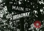 Immagine di Breve ritratto della vita nella piccola città United States USA, 1924, secondo 27 filmato di repertorio 65675065214