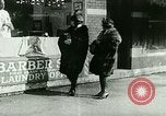 Standbild flaunting Tradition United States USA, 1923, aus Sekunde 3 historischem Filmmaterial Videoclip 65675065218