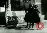 Standbild flaunting Tradition United States USA, 1923, aus Sekunde 6 historischem Filmmaterial Videoclip 65675065218