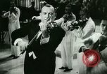 Immagine di George Gershwin e Paul Whiteman United States USA, 1923, secondo 14 filmato di repertorio 65675065221