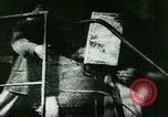 Immagine di Liquore di bootleg durante il proibizionismo United States USA, 1923, secondo 50 filmato di repertorio 65675065222