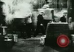 Immagine di Gangster raffigurato su pellicola United States USA, 1923, secondo 4 filmato di repertorio 65675065224