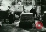 Immagine di Gangster raffigurato su pellicola United States USA, 1923, secondo 6 filmato di repertorio 65675065224
