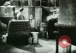 Immagine di Gangster raffigurato su pellicola United States USA, 1923, secondo 10 filmato di repertorio 65675065224