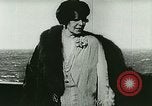 Immagine di Regina Maria di Romania United States USA, 1926, secondo 16 filmato di repertorio 65675065227