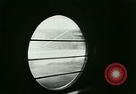 Standbild ankommenden Touristen in Paris Paris Frankreich, 1927, aus Sekunde 51 historischem Filmmaterial Videoclip 65675065229