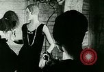 Immagine di Haute Couture a Parigi Parigi Francia, 1927, secondo 27 filmato di repertorio 65675065230