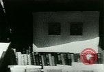 Immagine di Outdoor display di dipinti e libri Parigi Francia, 1928, secondo 4 filmato di repertorio 65675065234