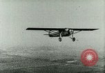 Standbild Charles Augustus Lindbergh überquert den Atlantik Paris Frankreich, 1927, aus Sekunde 3 historischem Filmmaterial Videoclip 65675065238