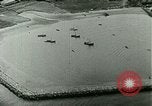 Standbild Charles Augustus Lindbergh überquert den Atlantik Paris Frankreich, 1927, aus Sekunde 25 historischem Filmmaterial Videoclip 65675065238