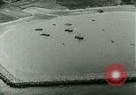Standbild Charles Augustus Lindbergh überquert den Atlantik Paris Frankreich, 1927, aus Sekunde 26 historischem Filmmaterial Videoclip 65675065238