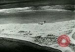 Standbild Charles Augustus Lindbergh überquert den Atlantik Paris Frankreich, 1927, aus Sekunde 35 historischem Filmmaterial Videoclip 65675065238
