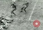 Image "Grange rouge" jouent au football pour l'Université de l'Illinois Philadelphia Pennsylvania United States USA, 1925, de la seconde 21 séquences d'archives historiques vidéo 65675065245