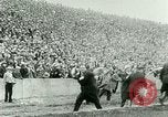 Image "Grange rouge" jouent au football pour l'Université de l'Illinois Philadelphia Pennsylvania United States USA, 1925, de la seconde 48 séquences d'archives historiques vidéo 65675065245