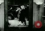 Image La vie nocturne de New York City New York City USA, 1927, de la seconde 25 séquences d'archives historiques vidéo 65675065252