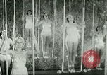 Image La vie nocturne de New York City New York City USA, 1927, de la seconde 36 séquences d'archives historiques vidéo 65675065252