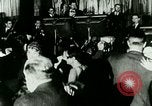 Standbild New York City Night Clubs mit Rudy Vallee New York City USA, 1928, aus Sekunde 4 historischem Filmmaterial Videoclip 65675065253