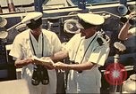 Immagine di British ufficiali navali Il Marocco Africa del Nord, 1942, secondo 48 filmato di repertorio 65675065271