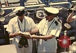 Immagine di British ufficiali navali Il Marocco Africa del Nord, 1942, secondo 49 filmato di repertorio 65675065271