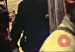 Immagine di Tedesco e prigionieri di guerra italiani Il Nord Africa, 1943, secondo 24 filmato di repertorio 65675065273