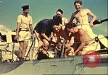 Immagine di La vista del tramonto dalla poppa della nave da guerra britannica Casablanca in Marocco, 1943, secondo 17 filmato di repertorio 65675065275