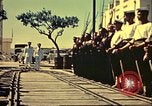 Immagine di La vista del tramonto dalla poppa della nave da guerra britannica Casablanca in Marocco, 1943, secondo 34 filmato di repertorio 65675065275