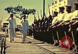Immagine di La vista del tramonto dalla poppa della nave da guerra britannica Casablanca in Marocco, 1943, secondo 44 filmato di repertorio 65675065275
