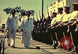 Immagine di La vista del tramonto dalla poppa della nave da guerra britannica Casablanca in Marocco, 1943, secondo 46 filmato di repertorio 65675065275