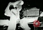 Immagine di Pillow Fight West Orange New Jersey USA, 1897, secondo 19 filmato di repertorio 65675065281