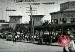 Immagine di Scena di strada a Coney Island Coney Island New York USA, 1898, secondo 15 filmato di repertorio 65675065292