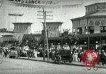 Immagine di Scena di strada a Coney Island Coney Island New York USA, 1898, secondo 33 filmato di repertorio 65675065292