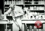 Standbild Thomas Edison West Orange New Jersey USA, 1898, aus Sekunde 16 historischem Filmmaterial Videoclip 65675065298
