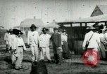 Standbild kubanischen Flüchtlinge Kuba, 1898, aus Sekunde 5 historischem Filmmaterial Videoclip 65675065302