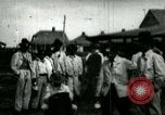 Standbild kubanischen Flüchtlinge Kuba, 1898, aus Sekunde 30 historischem Filmmaterial Videoclip 65675065302