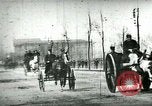 Standbild Feuerwehrleute reagiert auf Alarm Chicago Illinois USA, 1896, aus Sekunde 8 historischem Filmmaterial Videoclip 65675065305