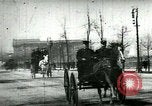 Standbild Feuerwehrleute reagiert auf Alarm Chicago Illinois USA, 1896, aus Sekunde 9 historischem Filmmaterial Videoclip 65675065305