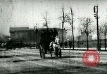 Standbild Feuerwehrleute reagiert auf Alarm Chicago Illinois USA, 1896, aus Sekunde 11 historischem Filmmaterial Videoclip 65675065305