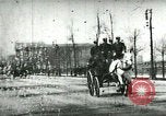 Standbild Feuerwehrleute reagiert auf Alarm Chicago Illinois USA, 1896, aus Sekunde 12 historischem Filmmaterial Videoclip 65675065305