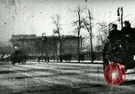Standbild Feuerwehrleute reagiert auf Alarm Chicago Illinois USA, 1896, aus Sekunde 13 historischem Filmmaterial Videoclip 65675065305
