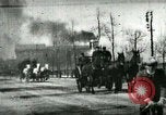 Standbild Feuerwehrleute reagiert auf Alarm Chicago Illinois USA, 1896, aus Sekunde 21 historischem Filmmaterial Videoclip 65675065305