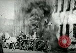 Standbild Feuerwehrleute reagiert auf Alarm Chicago Illinois USA, 1896, aus Sekunde 29 historischem Filmmaterial Videoclip 65675065305